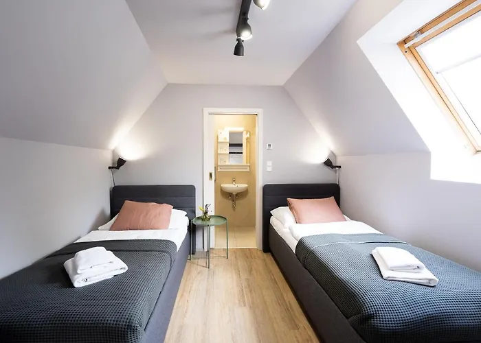 Pod Hradkem Pensionat